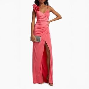 ML Monique Lhuillier Rosa Jersey Floral Appliqué Gown in Coral Pink